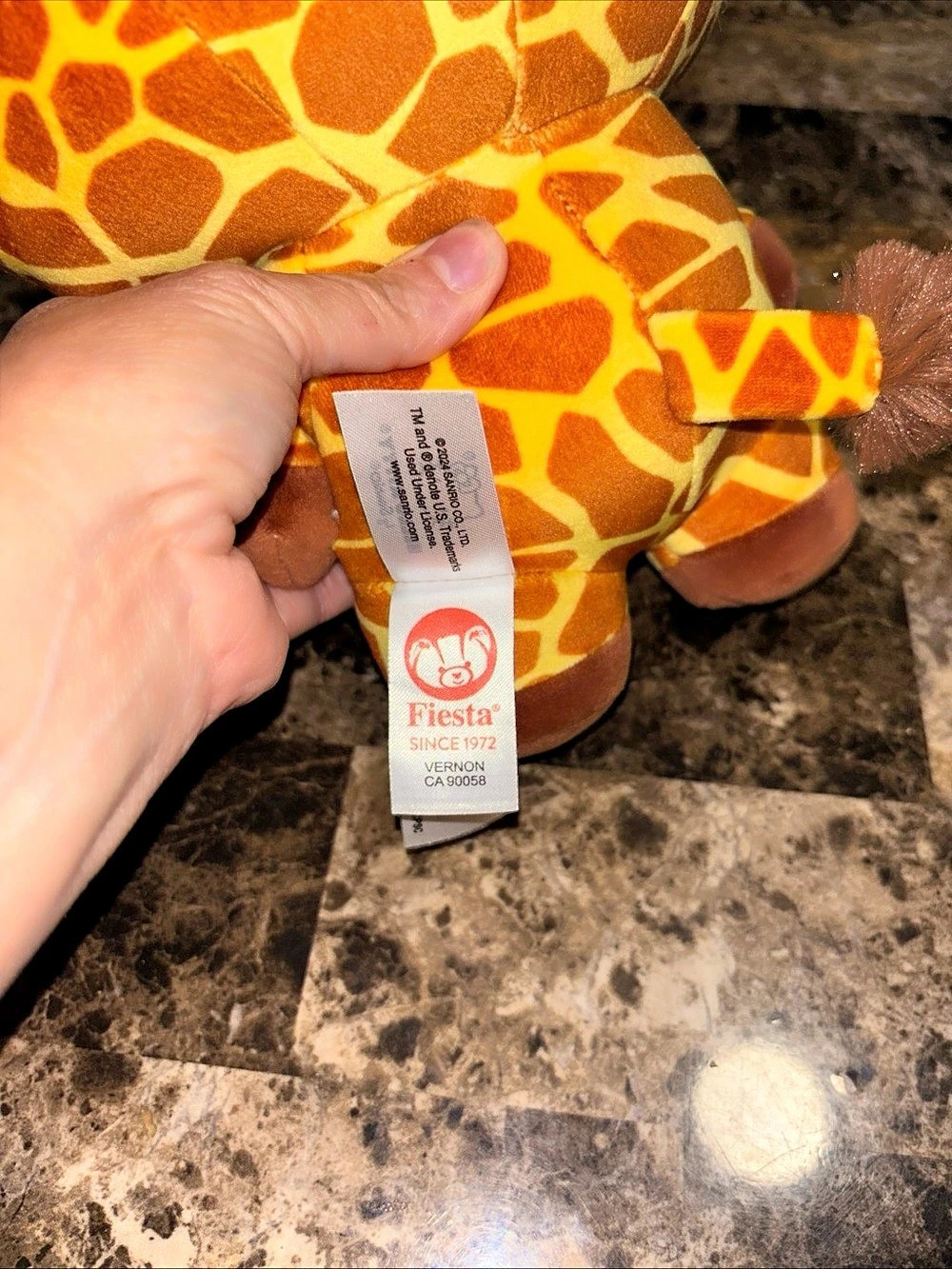 Fiesta Giraffe Hello Kitty Plush - Picture 5 of 7
